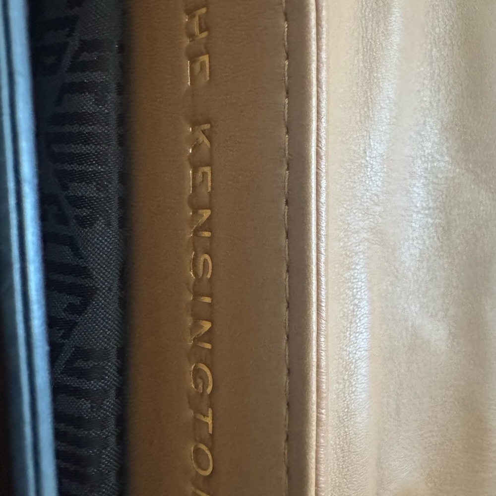 Kurt Geiger SoHo Tan Quilted Shoulder Bag - Picture 6 of 7
